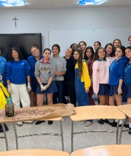 Instagram post: volunteer group